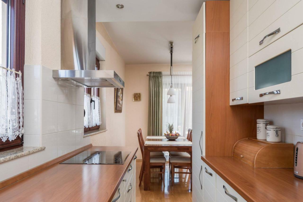 Apartment Novi Каштела Екстер'єр фото